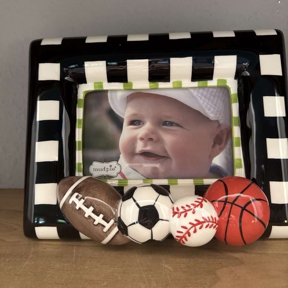 Mud Pie Ceramic Sports Picture Frame Black White Checked 3D Ball Motif 178430